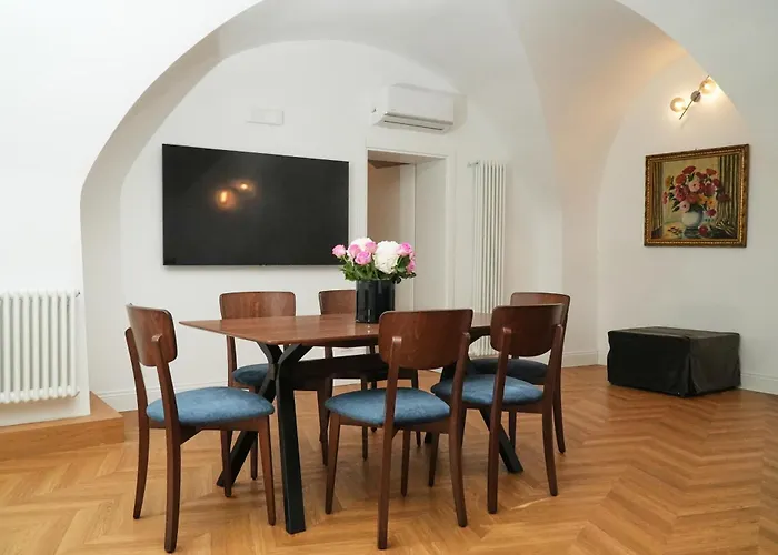 Apartment Casa Mercato A Campo De Fiori Rome